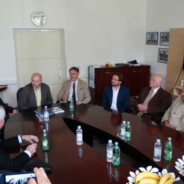 Sporazum o suradnji Medicinskog fakulteta Osijek i Bolnice za rehabilitaciju prim.dr. Martin Horvat - 20.05.2015.